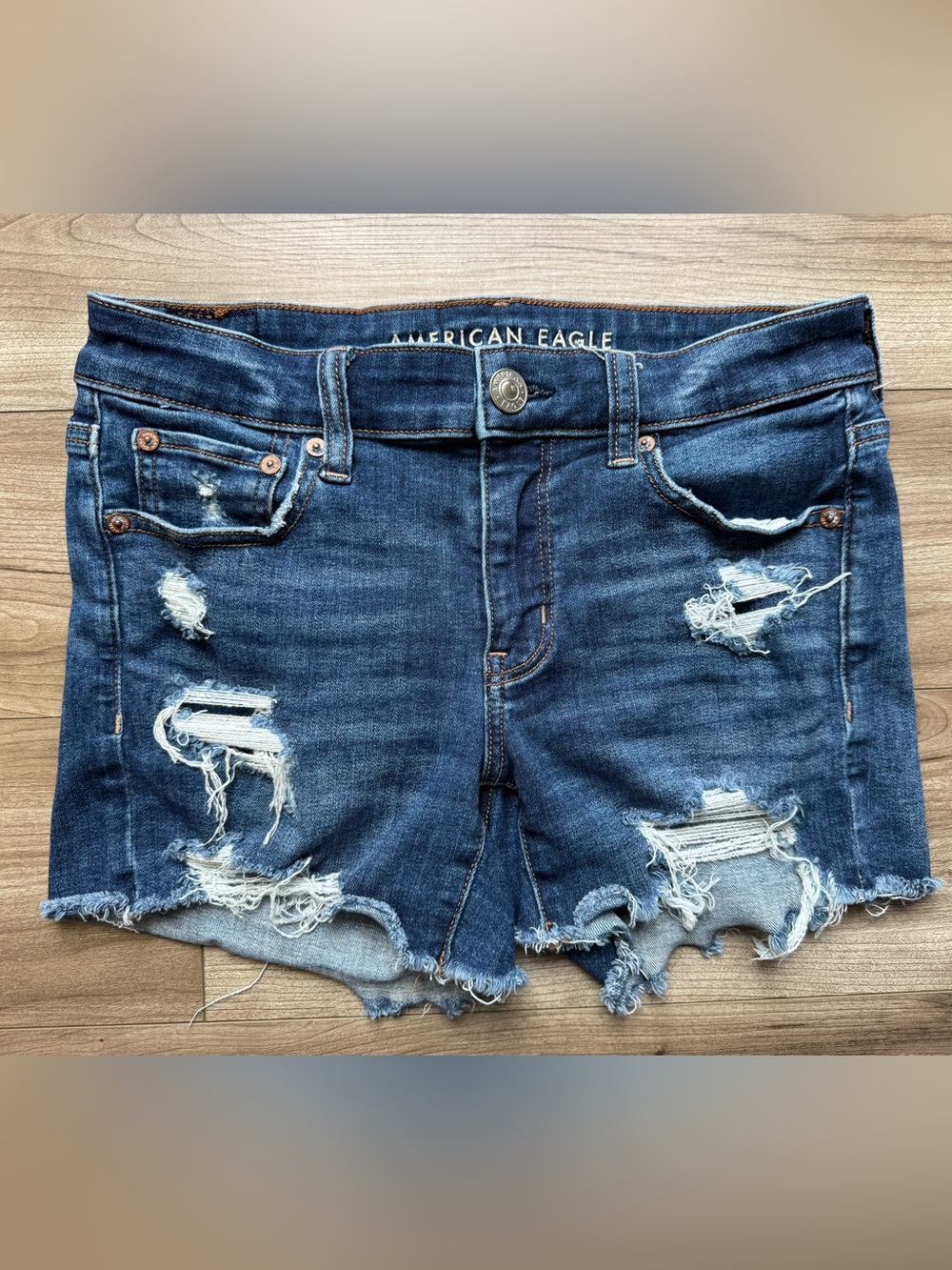 American Eagle Denim Shorts Size 4 Next Level Stretch Distressed 3” inseam